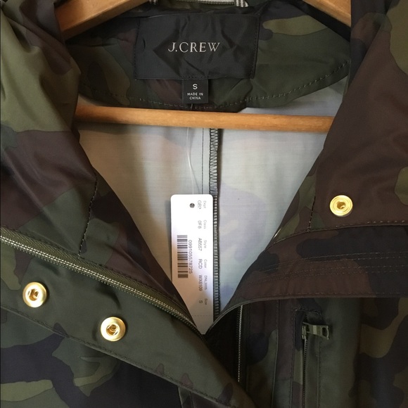 J. Crew perfect raincoat in Camo - Picture 4 of 7